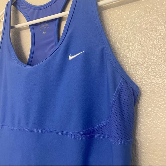 Nike blue stretchy racer back dri fit running yoga tank top padded XL - Picture 2 of 10